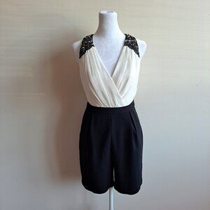 Laundry by Shelli Segal Women's Jumpsuit White Top Black Shorts Size 0